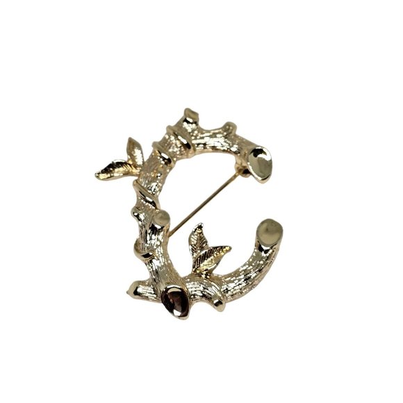 Vintage Brooch Pin Signed Sarah Coventry Initial C Bamboo Textured Gold Tone - Picture 6 of 10